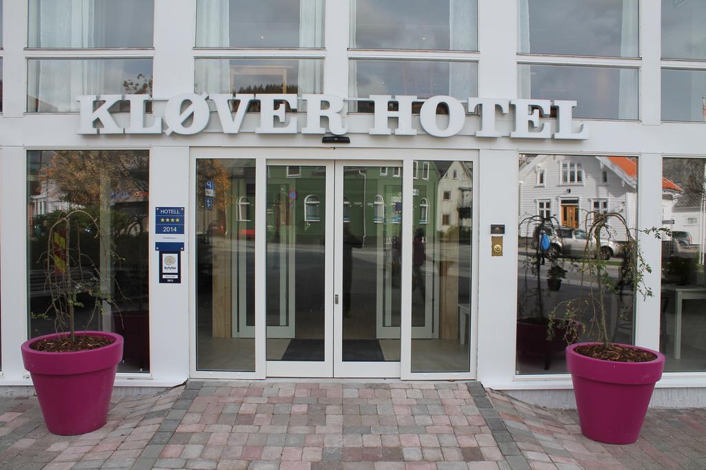Klover Hotel Sauda Luaran gambar