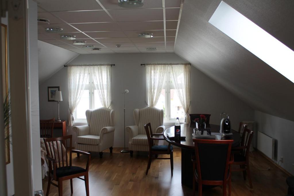 Klover Hotel Sauda Luaran gambar