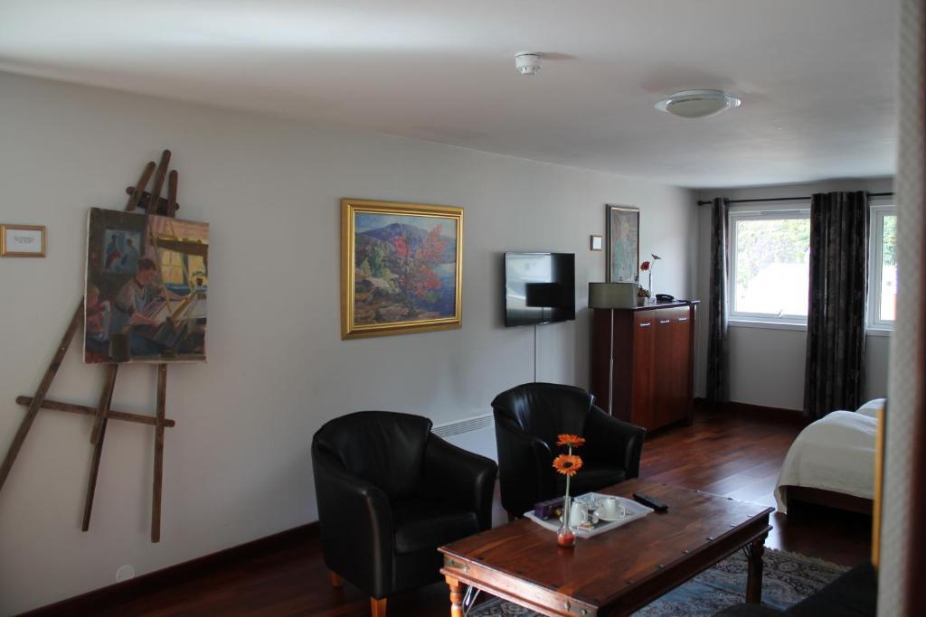 Klover Hotel Sauda Luaran gambar